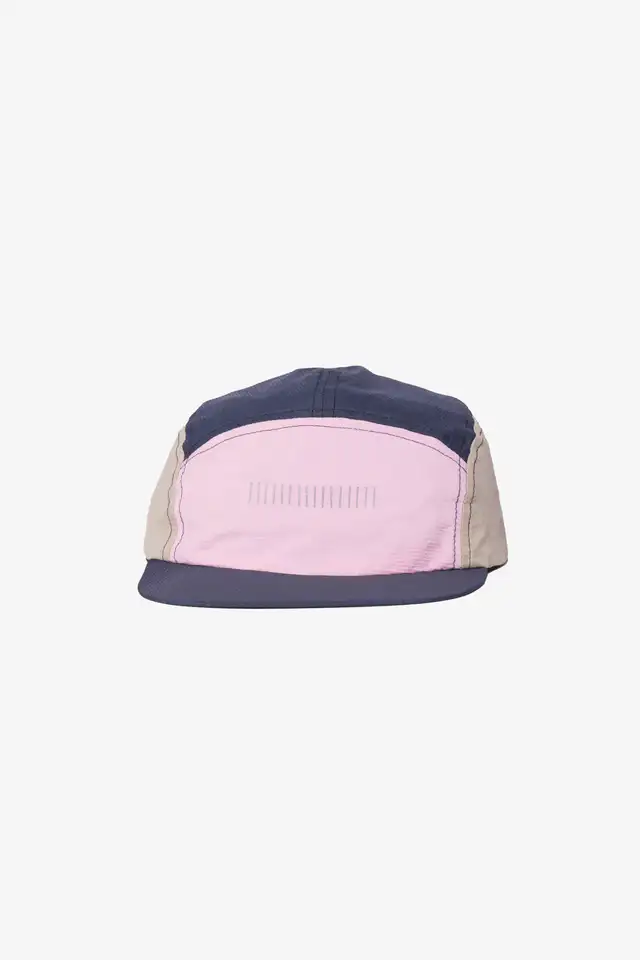 GORRA RUNNING ROSA Y AZUL UNFEIGNED
