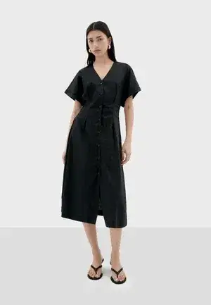 VESTIDO NEGRO LAURA / THINKING MU