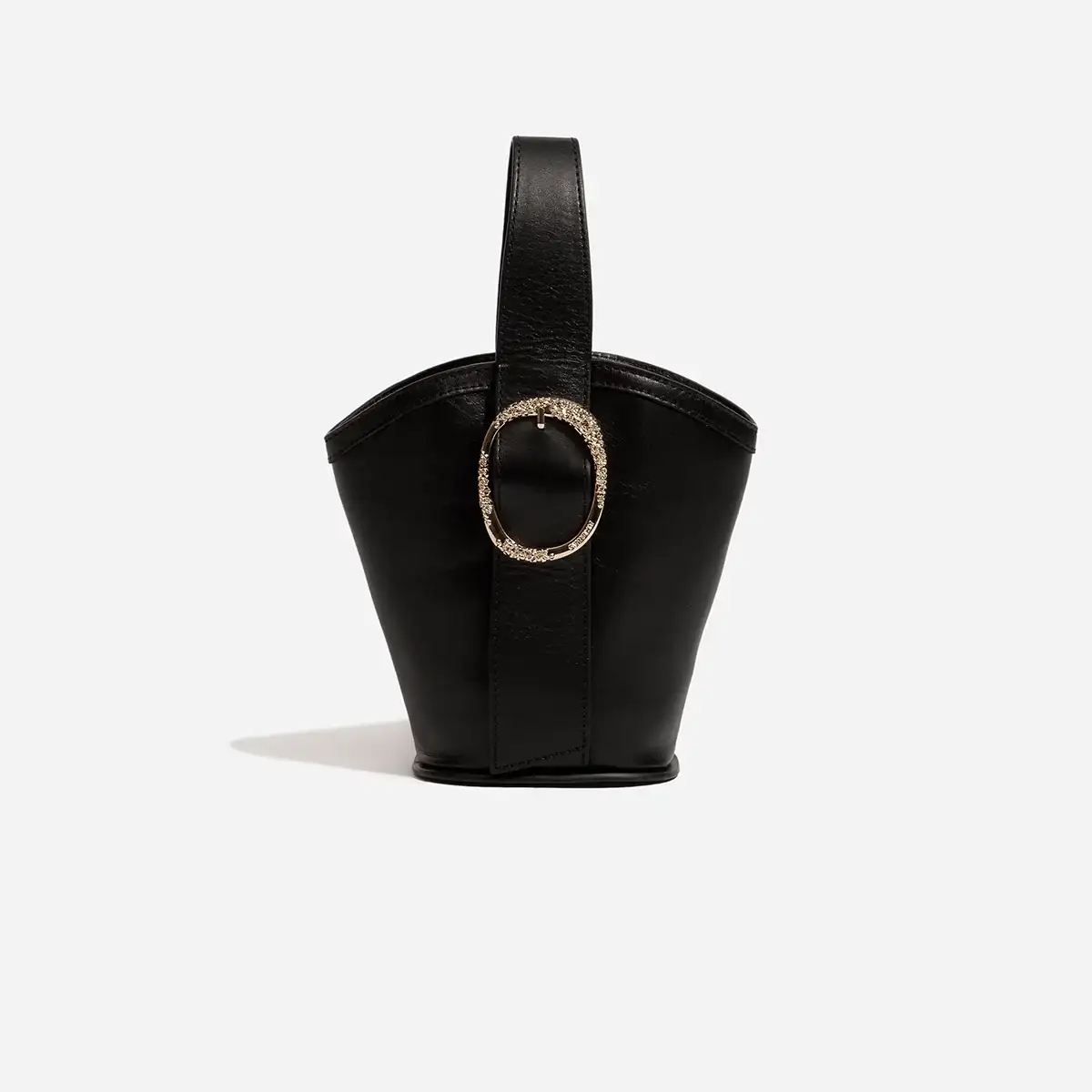 Black cube / Jimenas