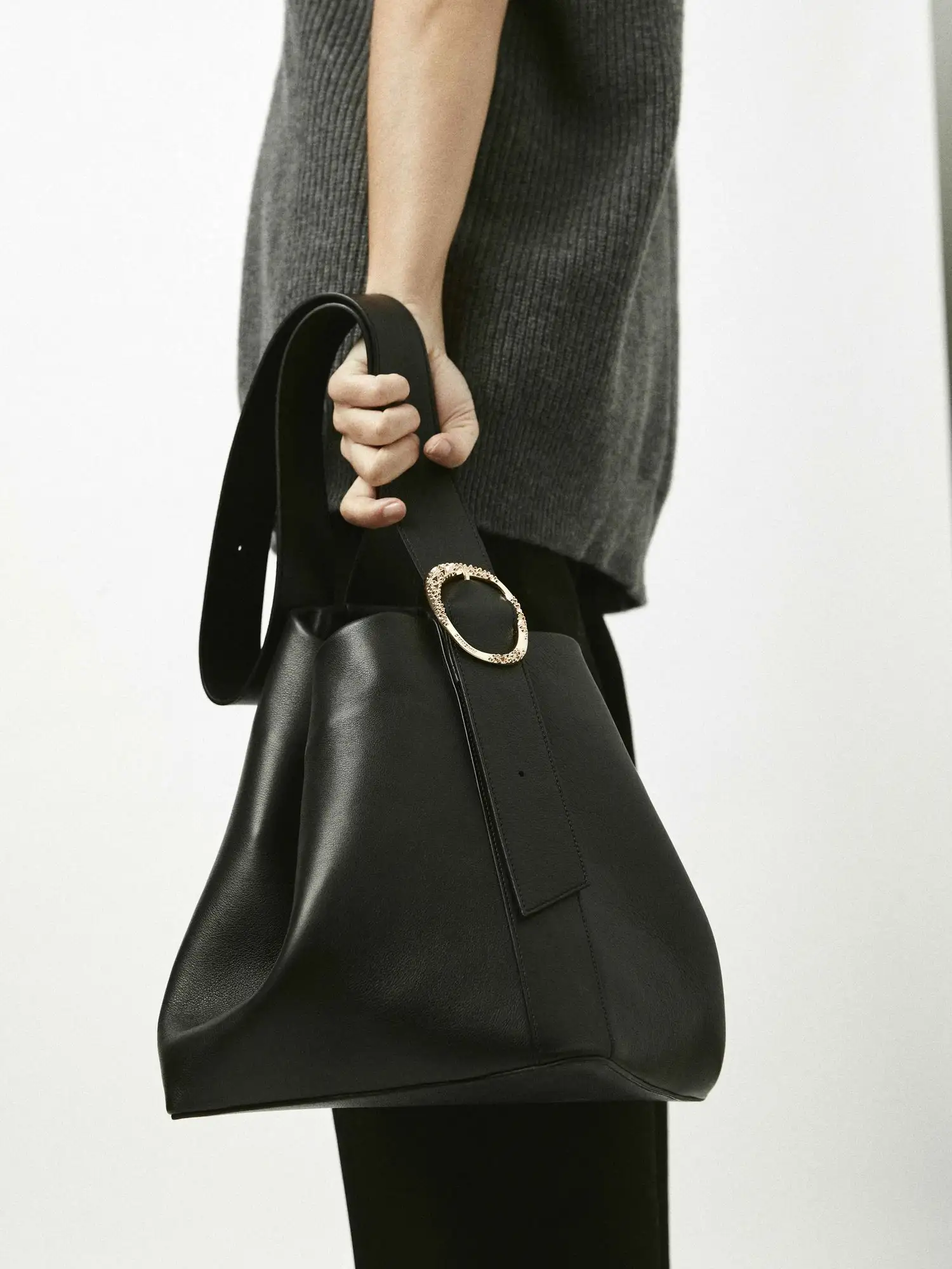Le Carré Black / Jimenas