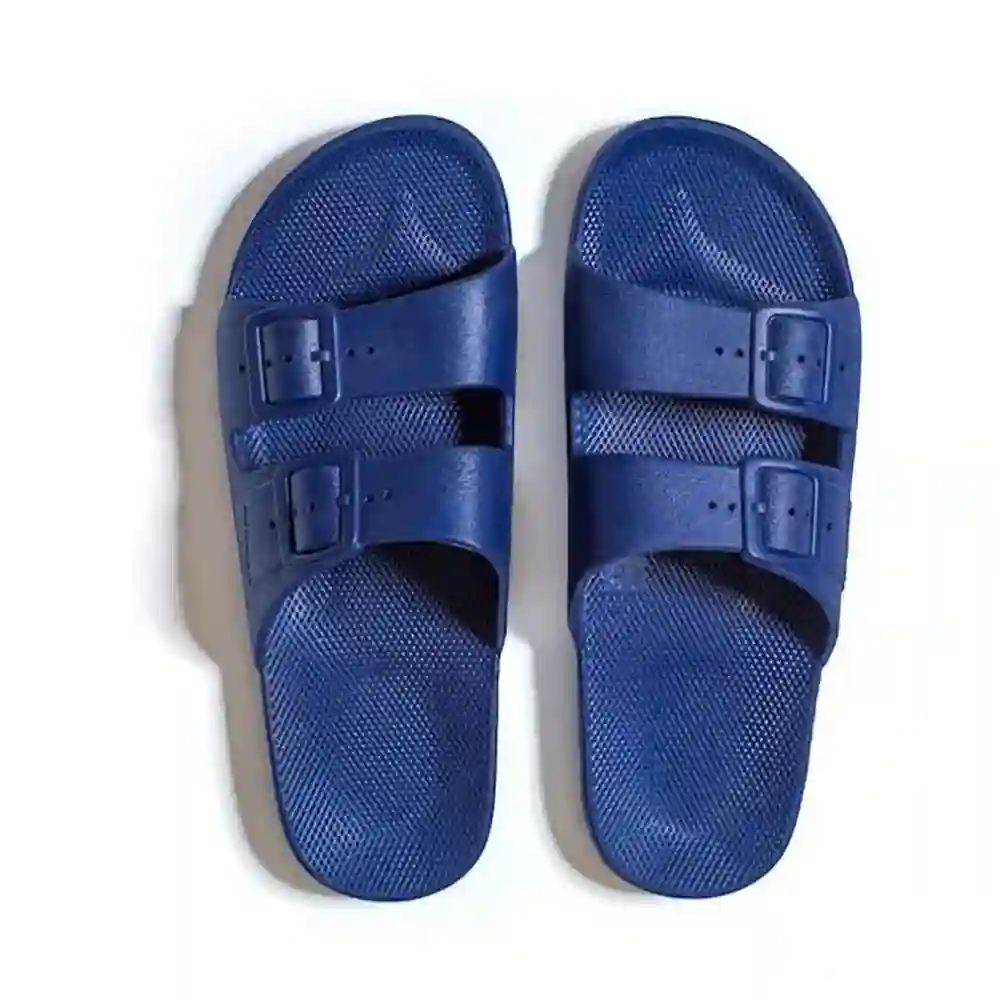 Navy flip