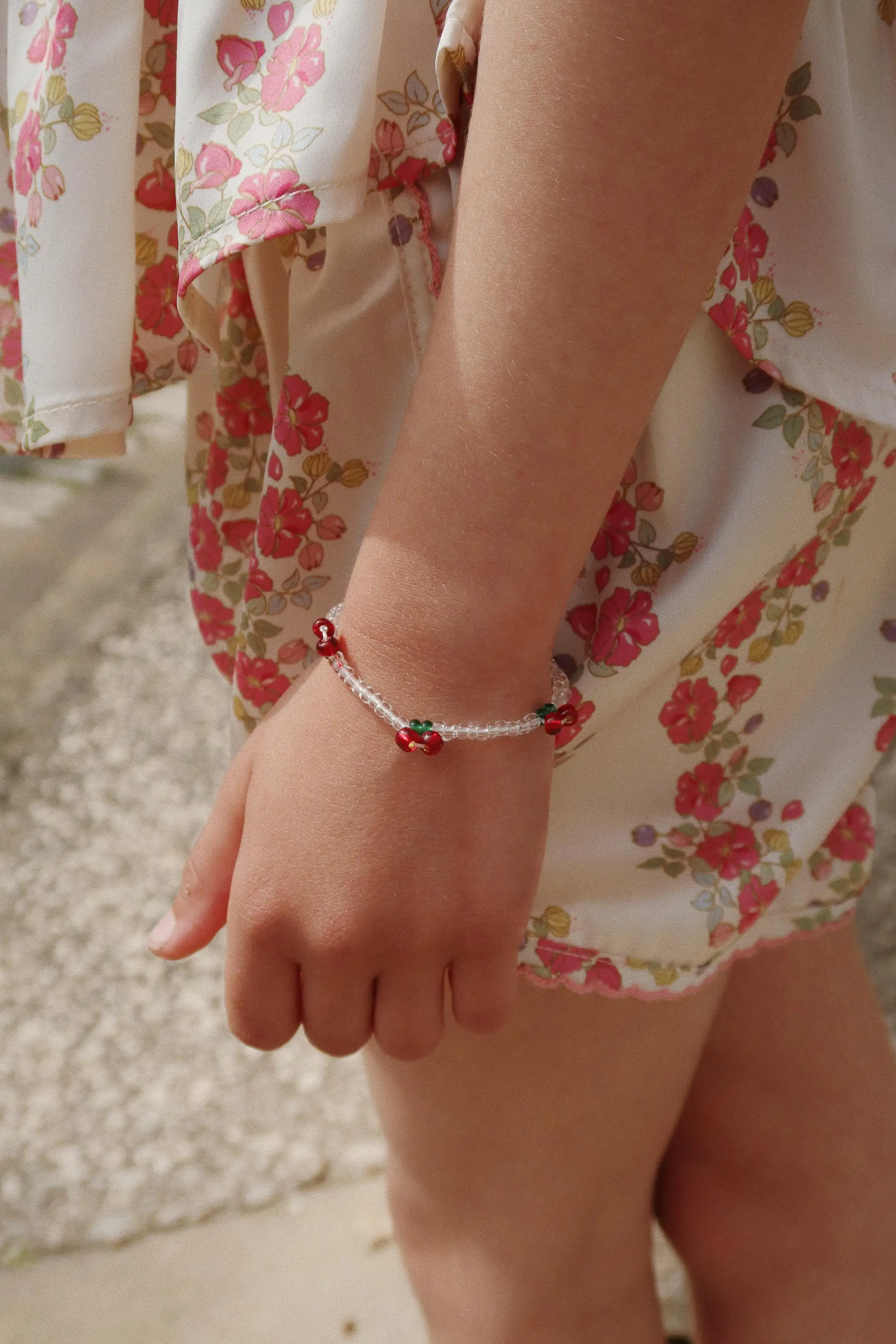 Set de Collar y Pulsera de Perlas cerezas - Imagen 2