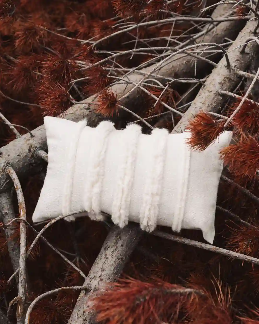 Cojín lumbar blanco de alpaca