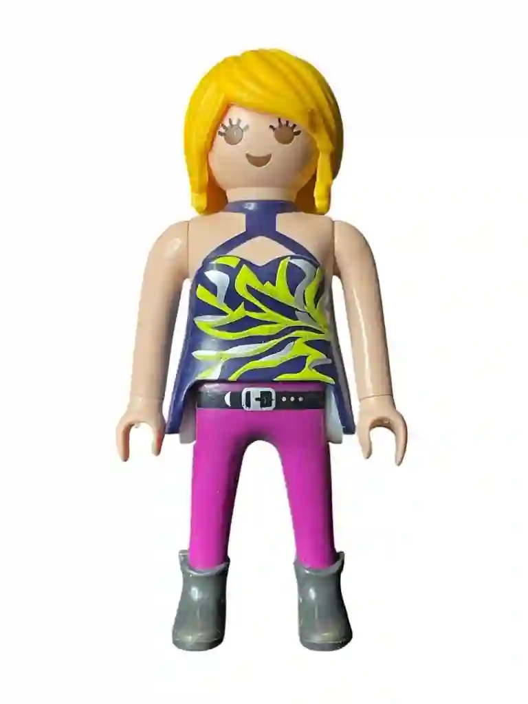 C2253 Figura Suelta sin Complementos