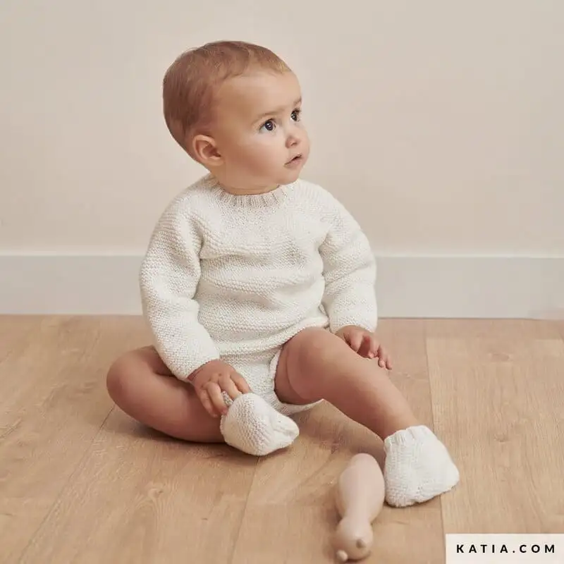 Katia Concept Magazine Esp Baby Dressing - Image 2