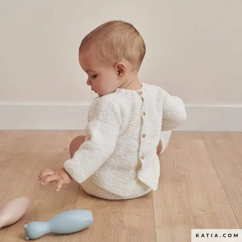 Katia Concept Magazine Esp Baby Dressing - Image 6
