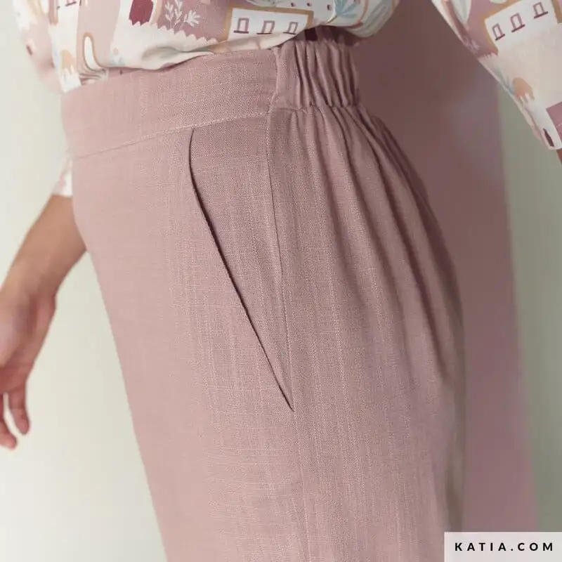 KATIA FABRICS TRAVEL POSTCARDS MAGAZINE - Image 36
