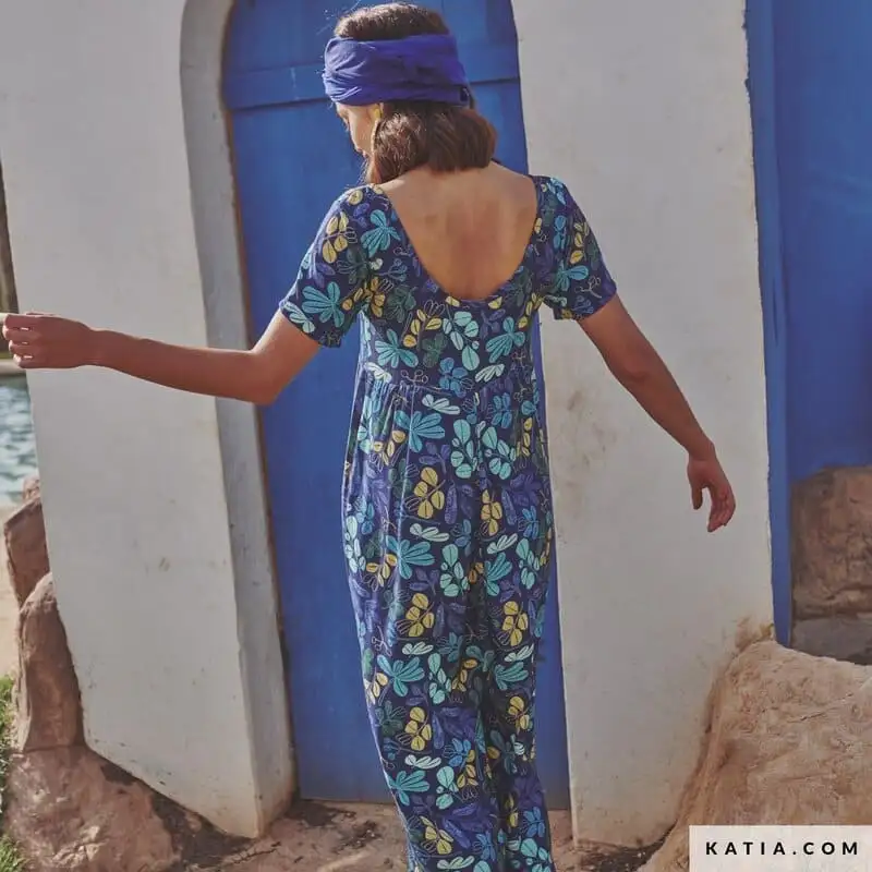 KATIA FABRICS TRAVEL POSTCARDS MAGAZINE - Image 41