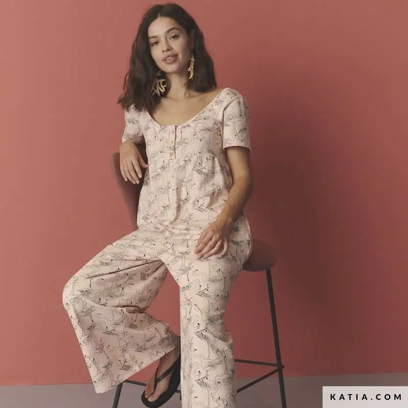 KATIA FABRICS TRAVEL POSTCARDS MAGAZINE - Image 42