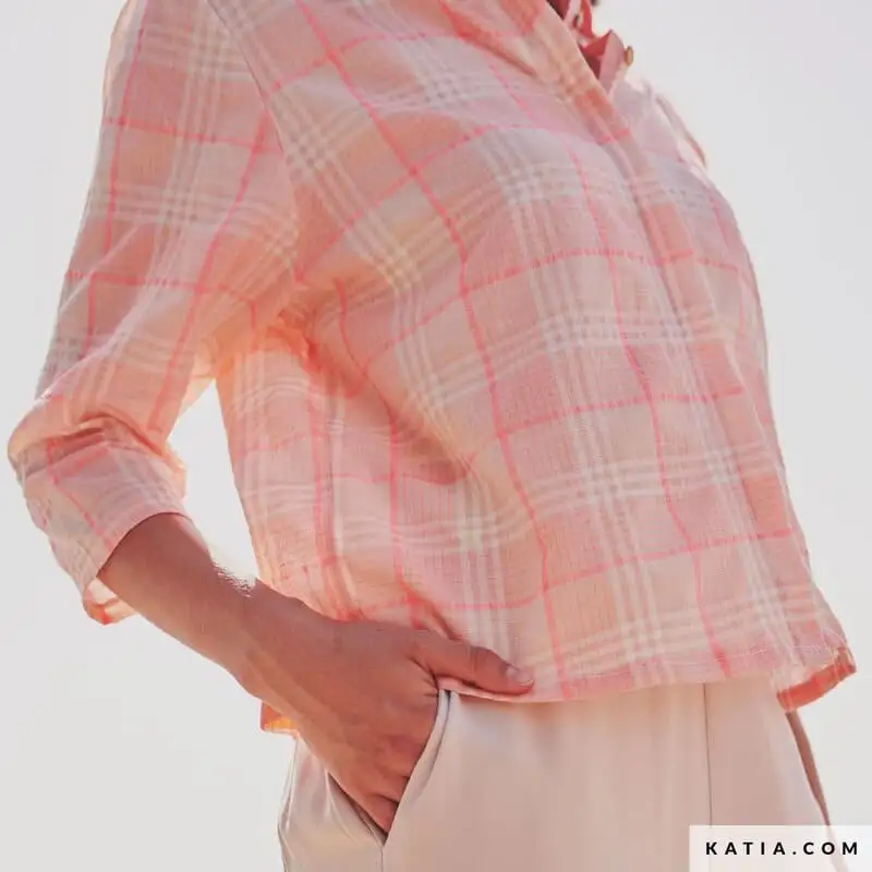 KATIA FABRICS TRAVEL POSTCARDS MAGAZINE - Image 50