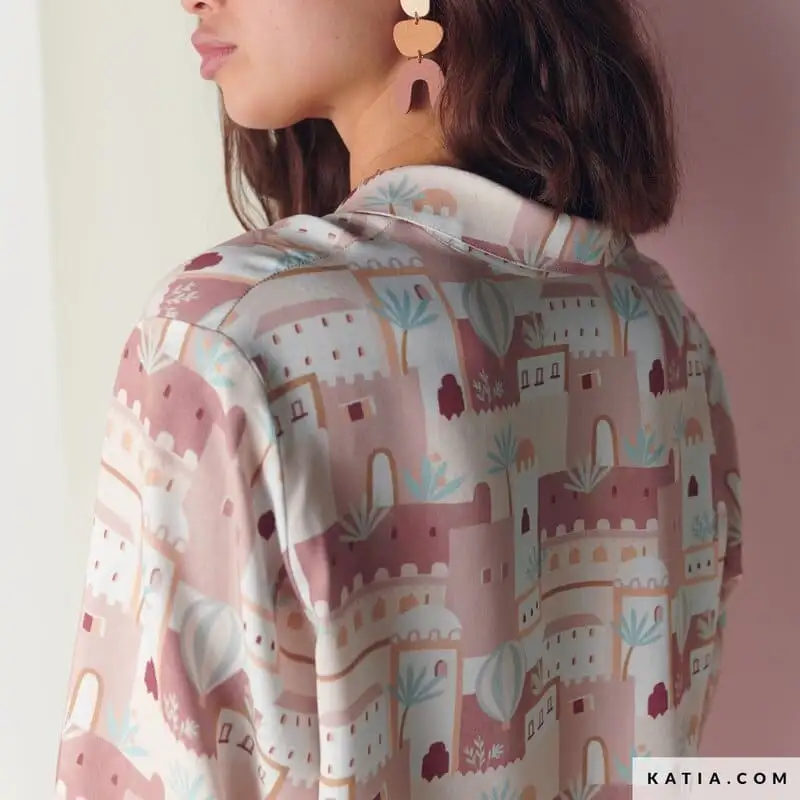 KATIA FABRICS TRAVEL POSTCARDS MAGAZINE - Image 52