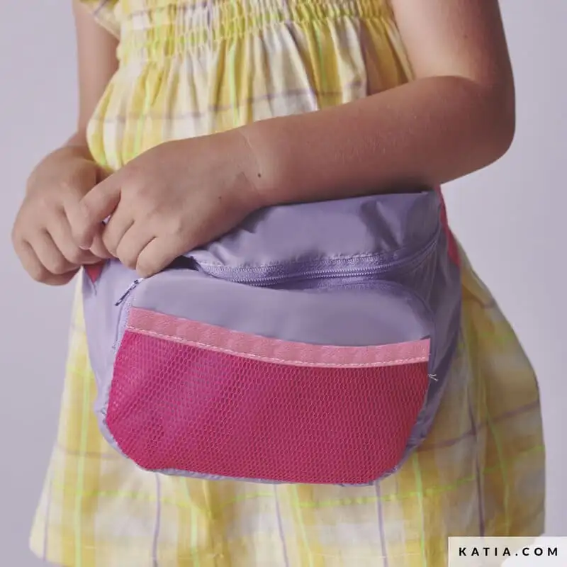 KATIA FABRICS TRAVEL POSTCARDS MAGAZINE - Image 59