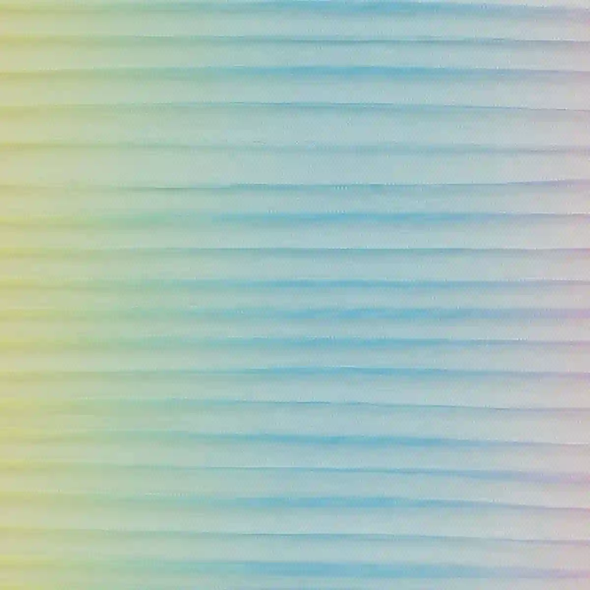 Plicated Tul Rainbow Screen