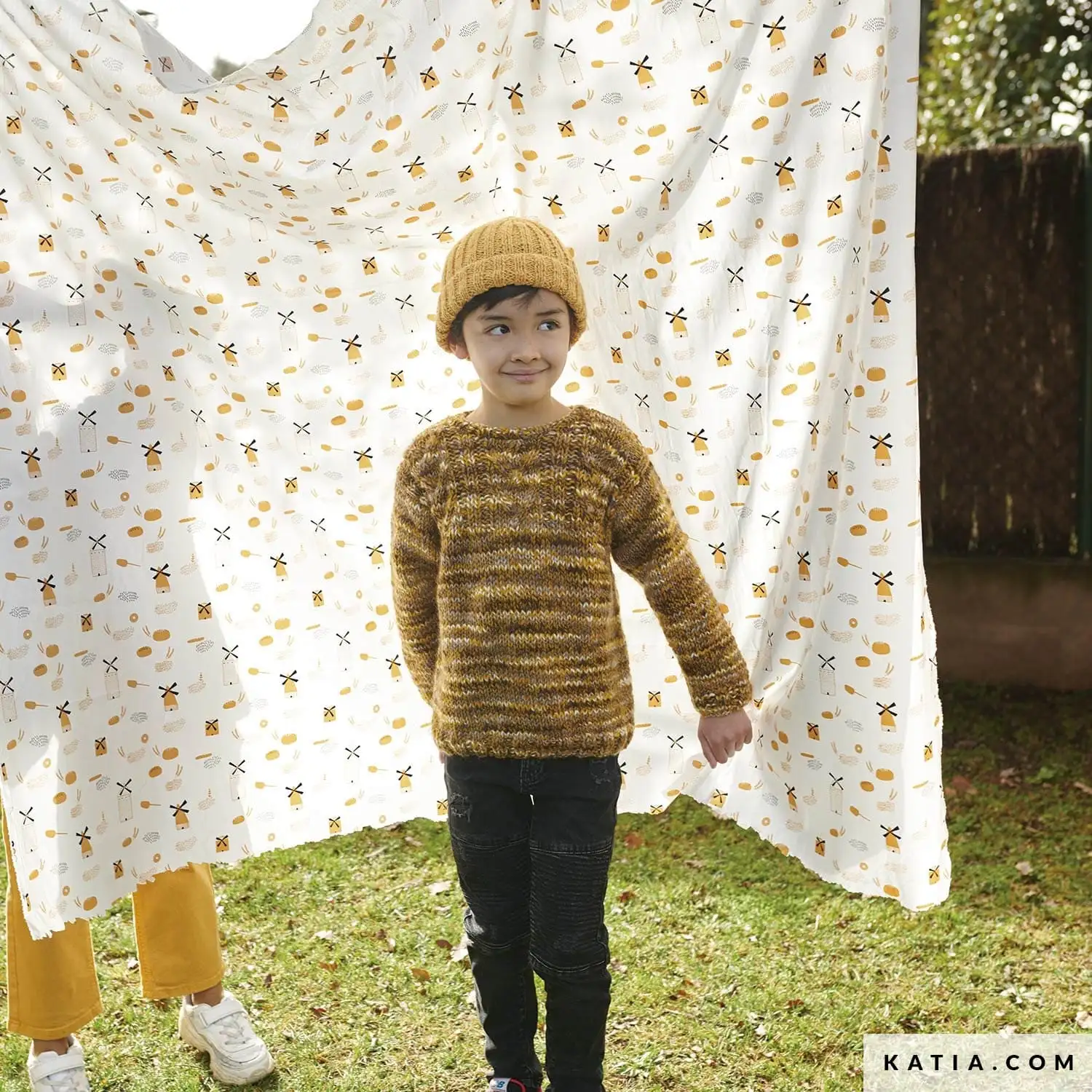 Katia Children 99 Magazine - Image 14