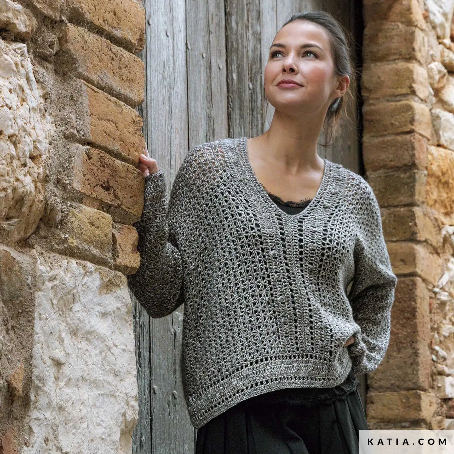 Katia Woman Essentials 107 Magazine - Image 4