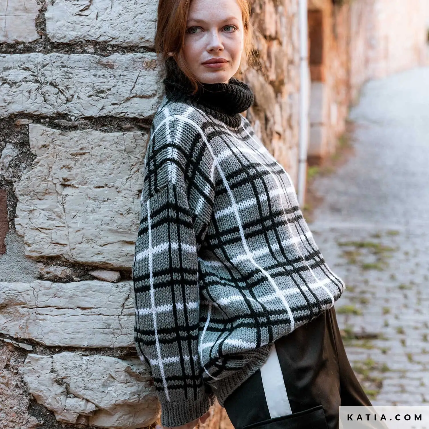 Katia Woman Essentials 107 Magazine - Image 10