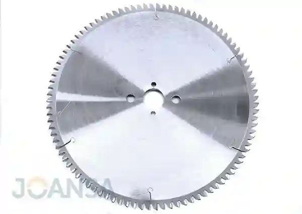 Sierra Circular para corte de Aluminio  D:450 mm - G:4,0 mm - D eje: 30 mm - Z: 96 Joansa
