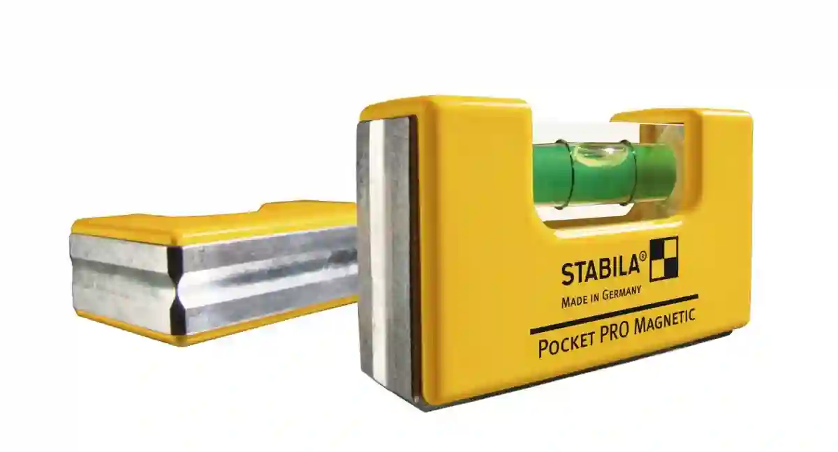 Nivel de burbuja Pocket PRO Magnetic, 7 cm, con clip para cinturón, (display de mostrador, 8 uds.) S