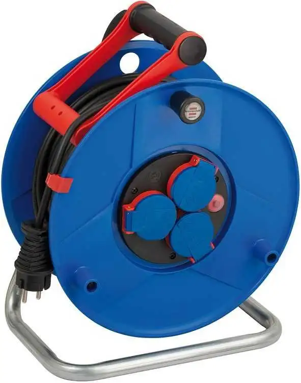 Enrollacables Garant® IP44 3 tomas de corriente y cable Bremaxx® AT-N05V3V3-F 3G15 25 Brennenstuhl