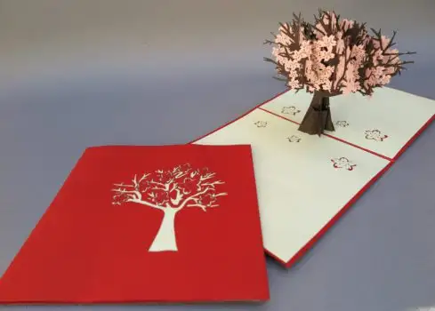 Tarjeta Árbol Primaveral