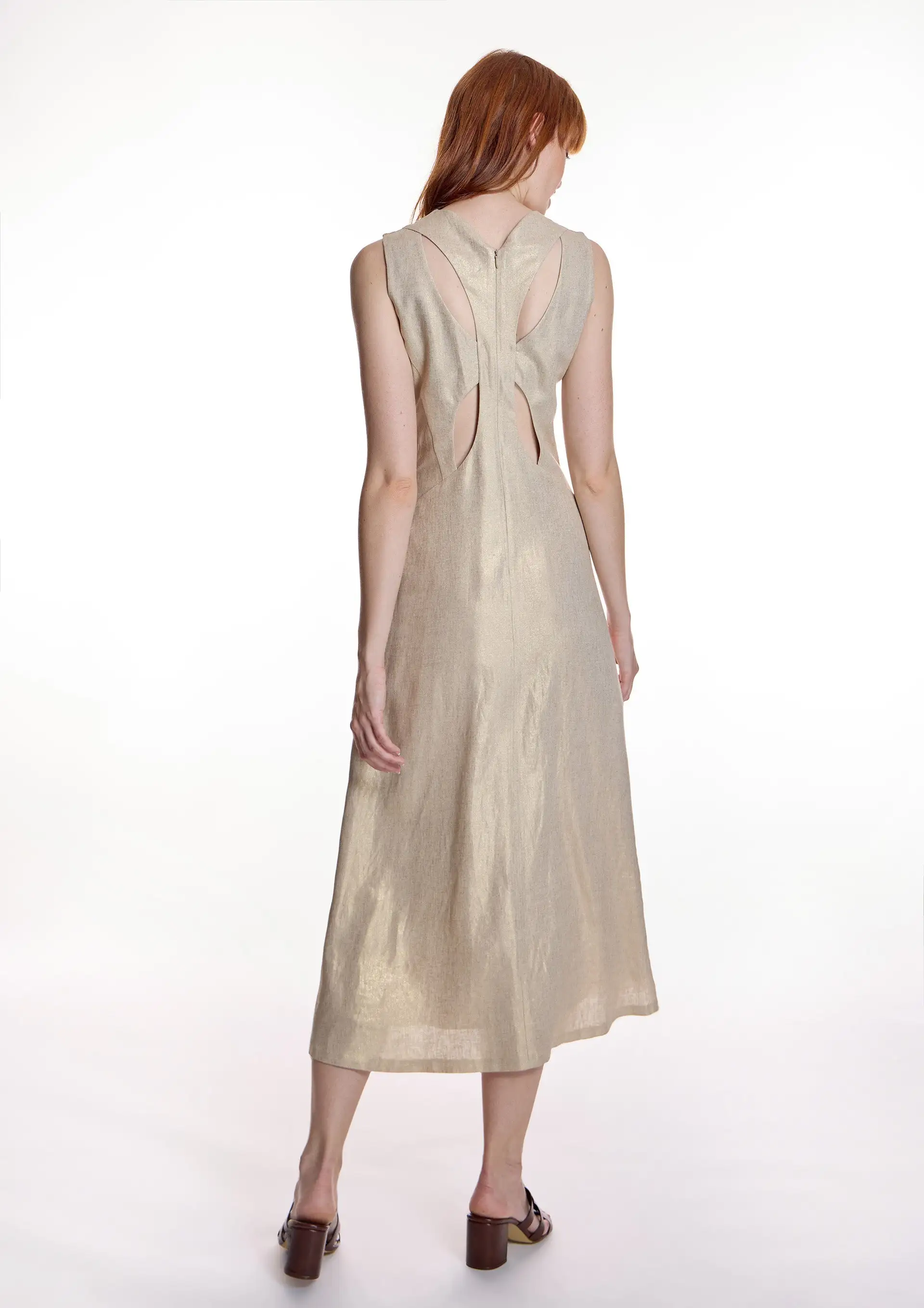 Vestido ALBA CONDE midi oro - Imagen 6