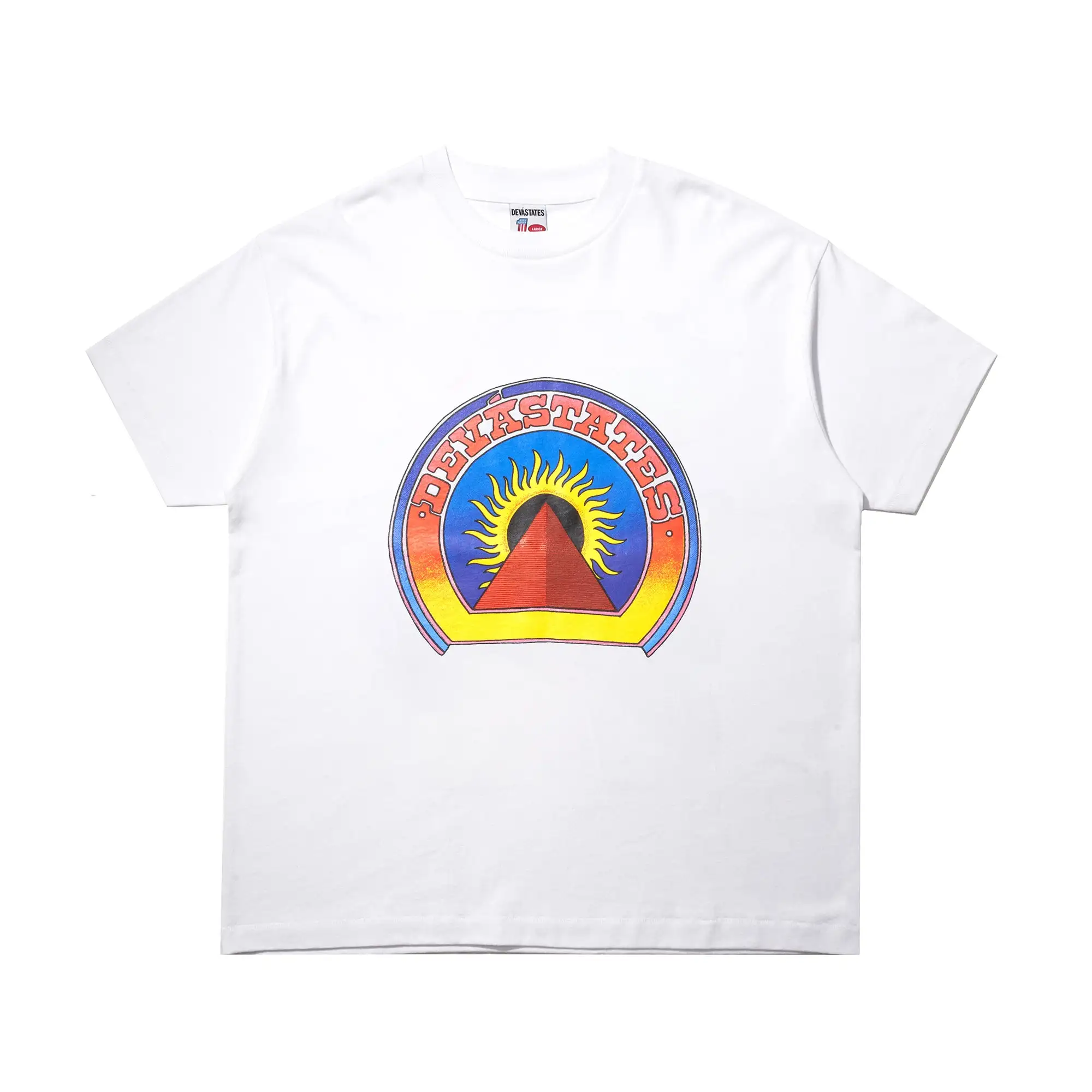 Devá States Pyramid Gfx Tee
