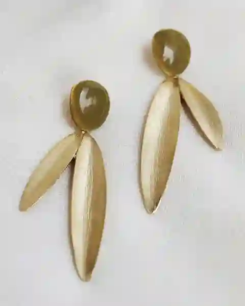 Pendientes dorados Olivia de Joidart