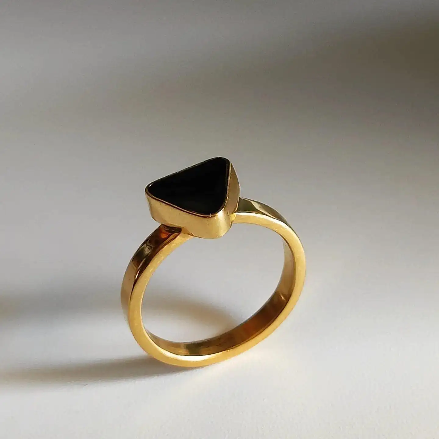 Anillo Triángulo Fosforescente - Imagen 4