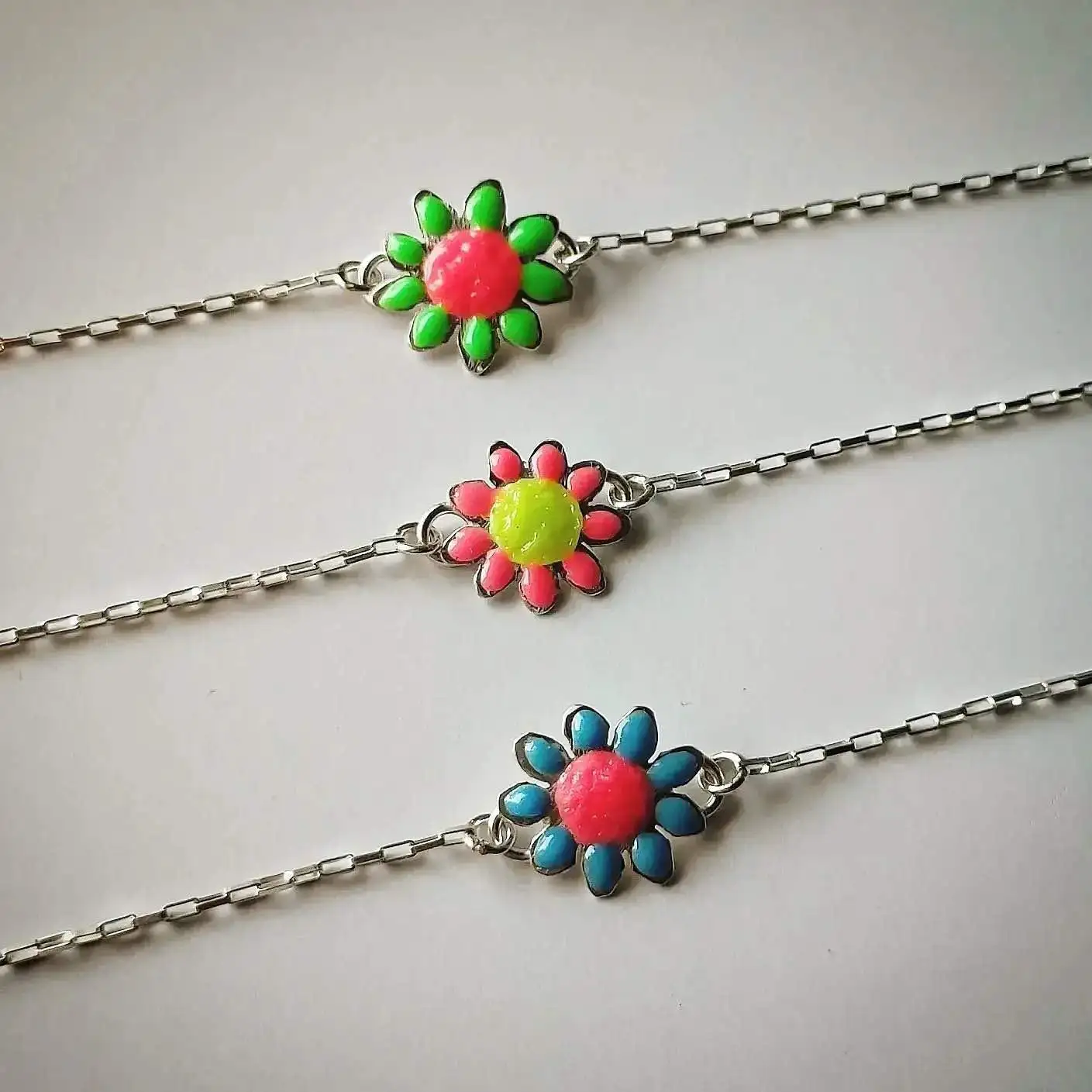 Pulsera Flor Luminiscente - Imagen 3