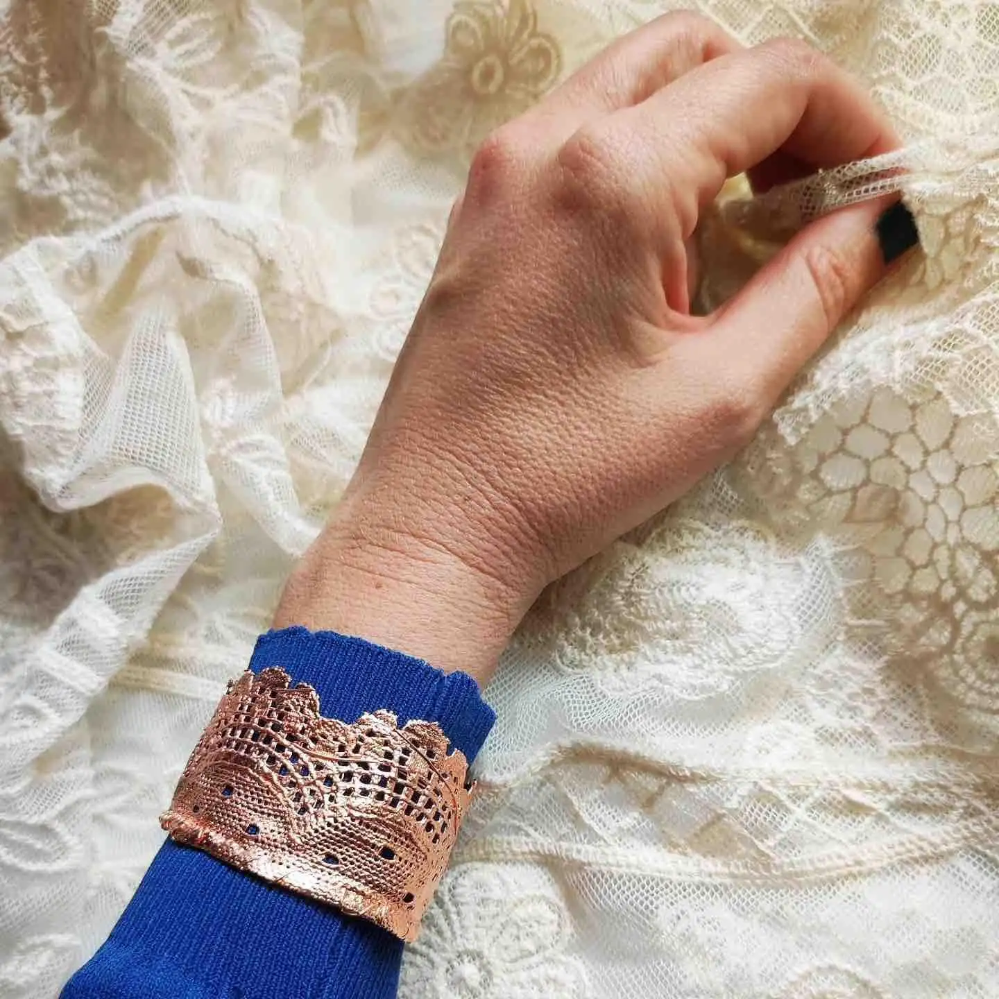 Brazalete Raschel (Encaje) - Imagen 2