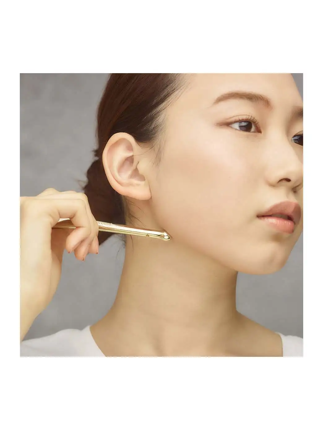 Decorte Aq Concentrate Neck Cream - Imagen 17