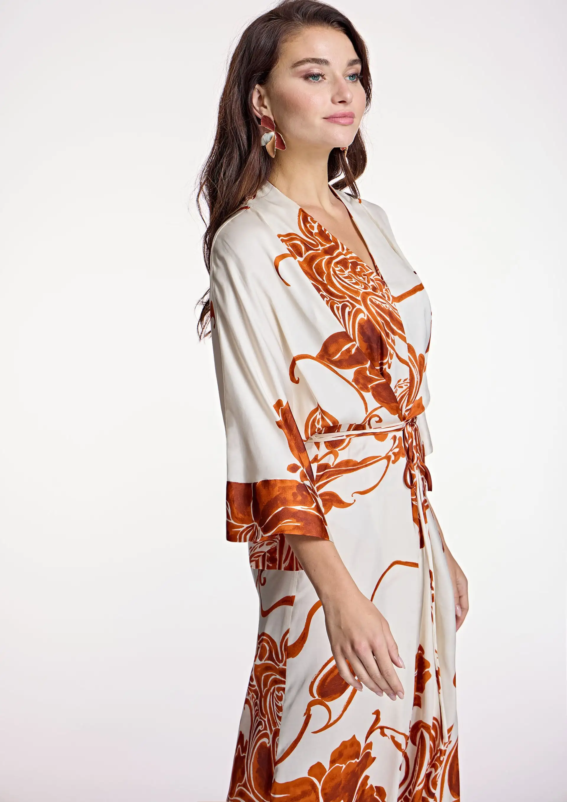 Alba Count Midi Cashmir Midi Dress - Image 5