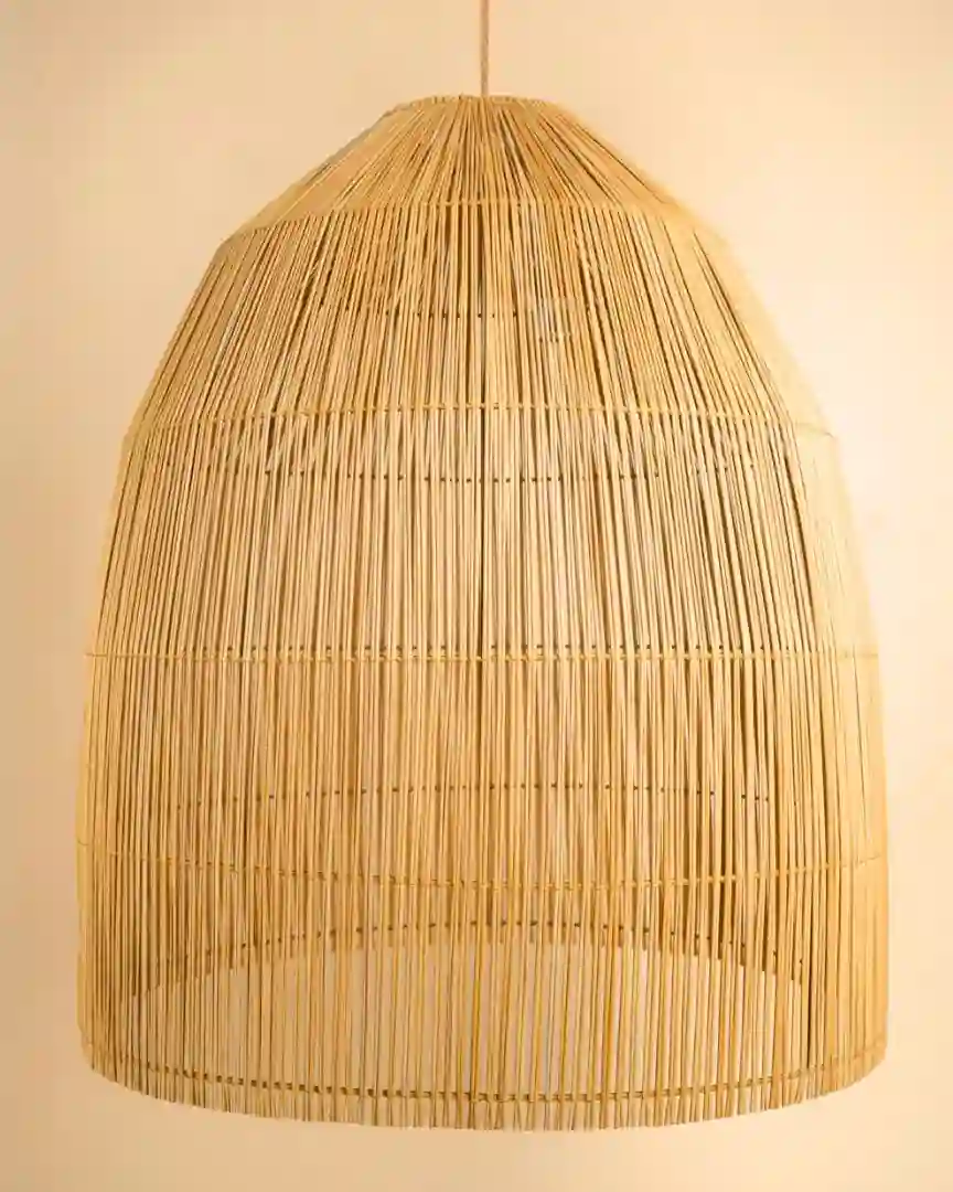 Large mimbre lamp