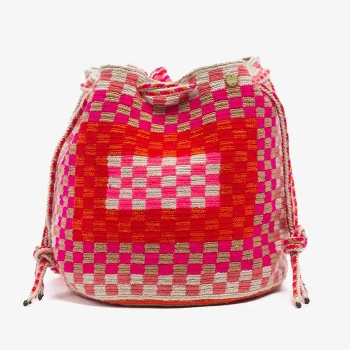 Handmade Medium Wayuu Red pink