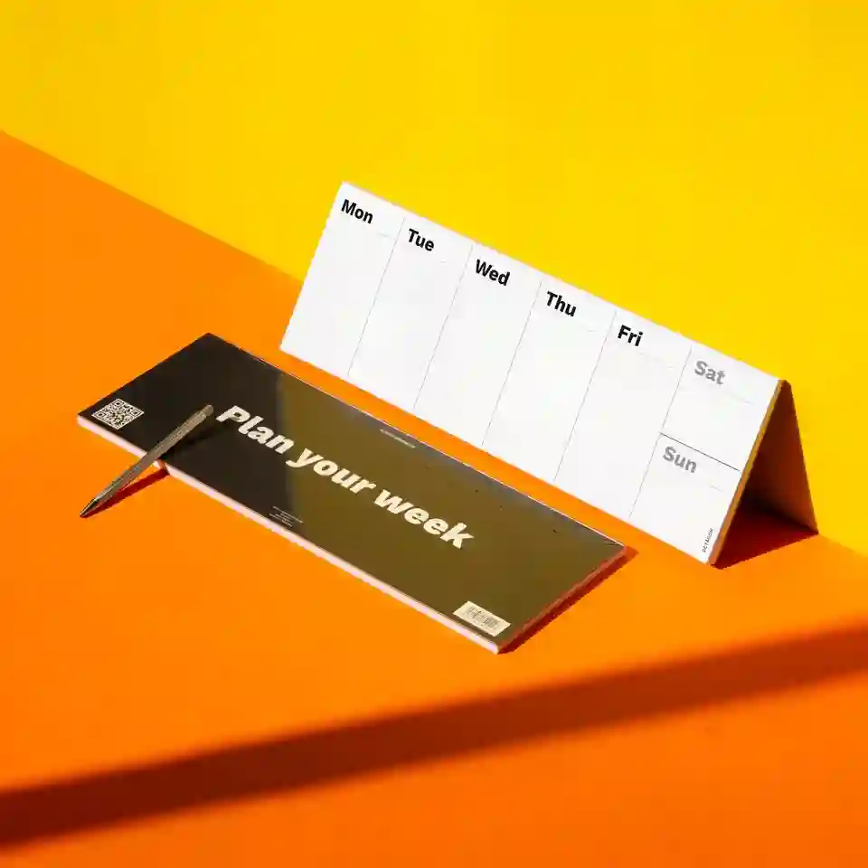 Desk Weekly Planner / Octagon