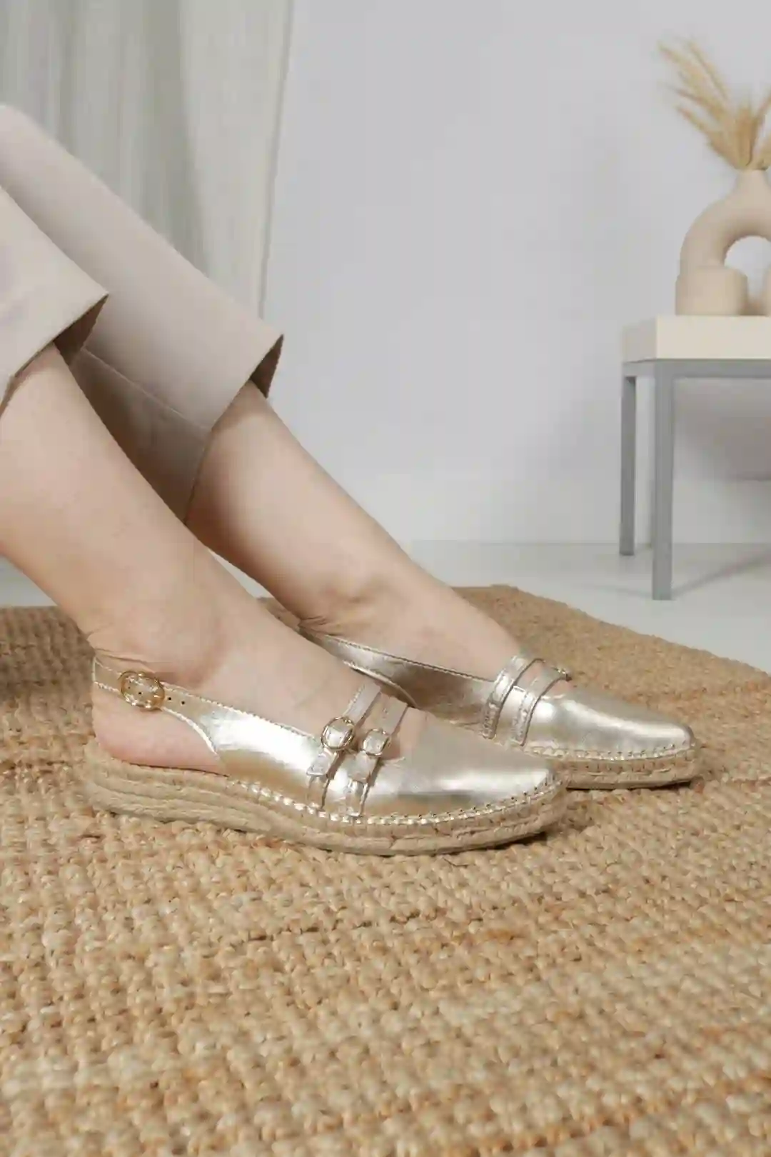 PLAS DETA DETAIL GOLDATED ALPARGATAS