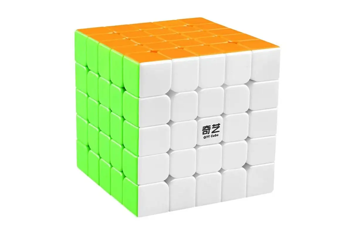 5x5x5 without stickers. Qiyi Qizheng