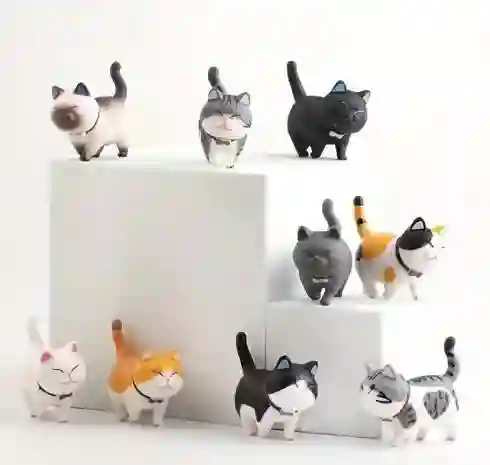 Figura gato, surtido varios modelos (1 unidad)
