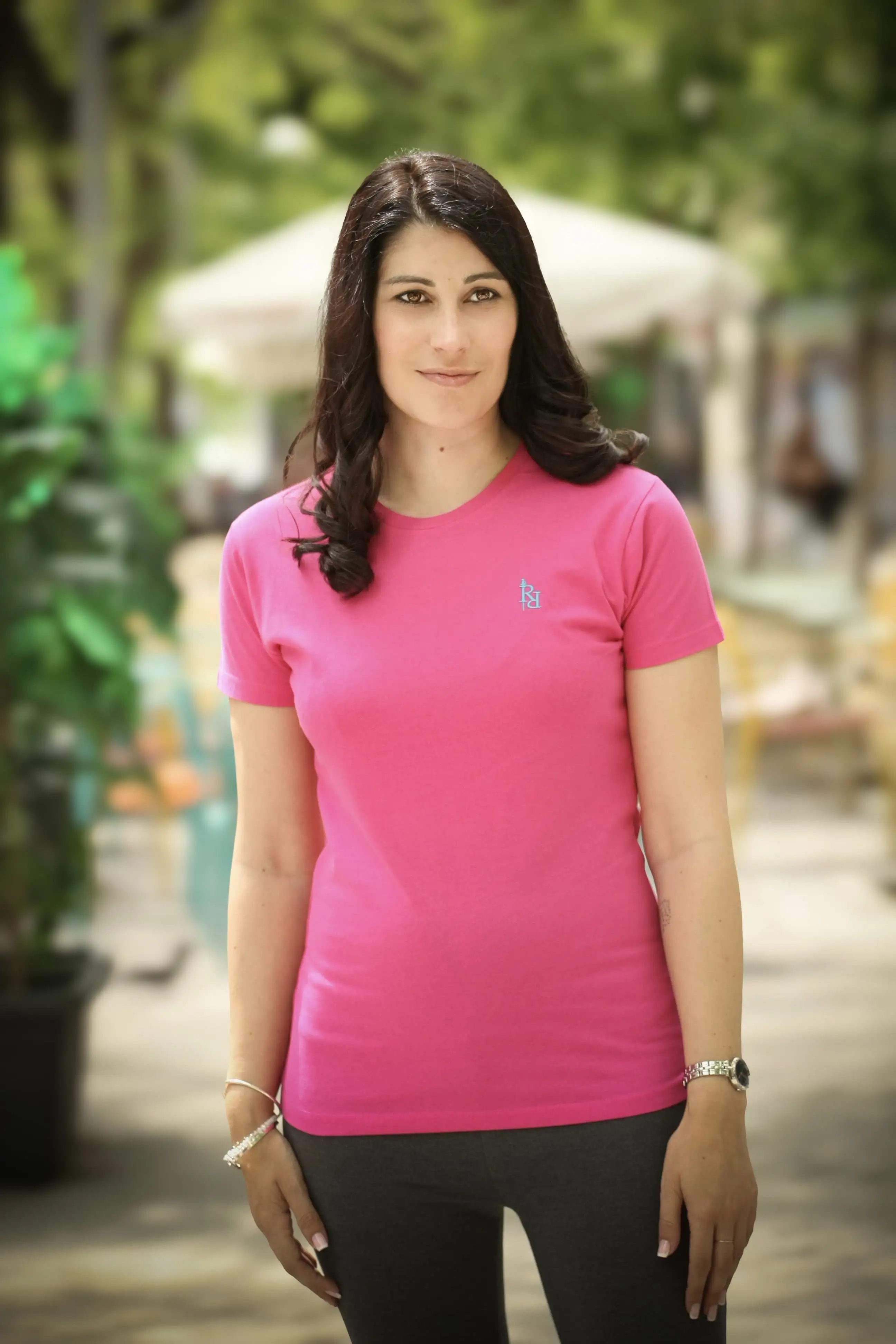Fuchsia Woman Rquer T -shirt - Image 3