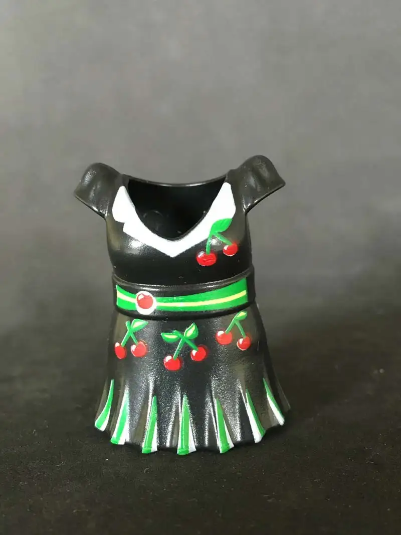 VES0008 Vestido Corto Evasé Figura Delgada Negro Cerezas