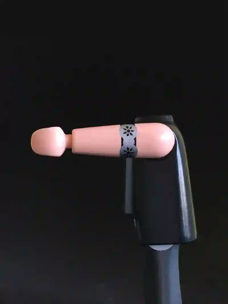 BRAZO_0057 Brazo Desnudo Brazalete