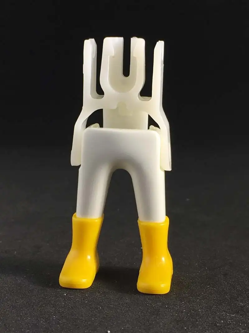Legs_0077 white yellow boot pants