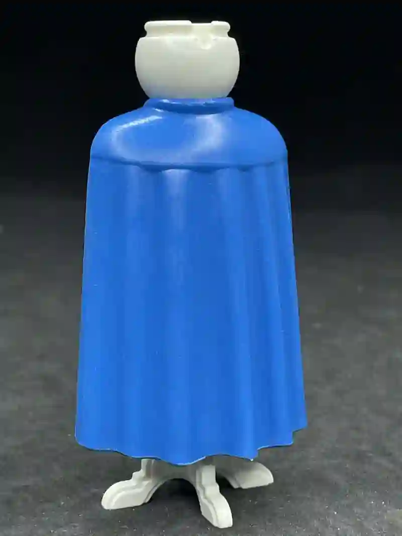 Capa_0098 Playmobil Blue Long Layer