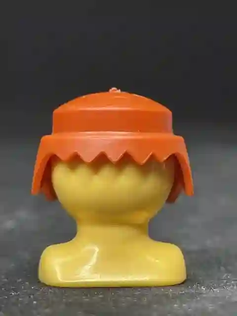 PL_0327 Standard hair redhead