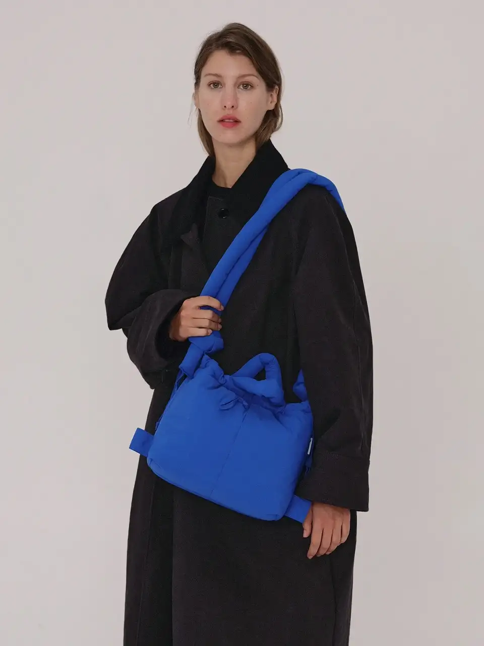 COMPACT ONA SOFT BAG - Cobalt Blue