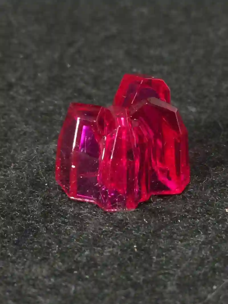 MC_0491 Gema Fuchsia fluorine