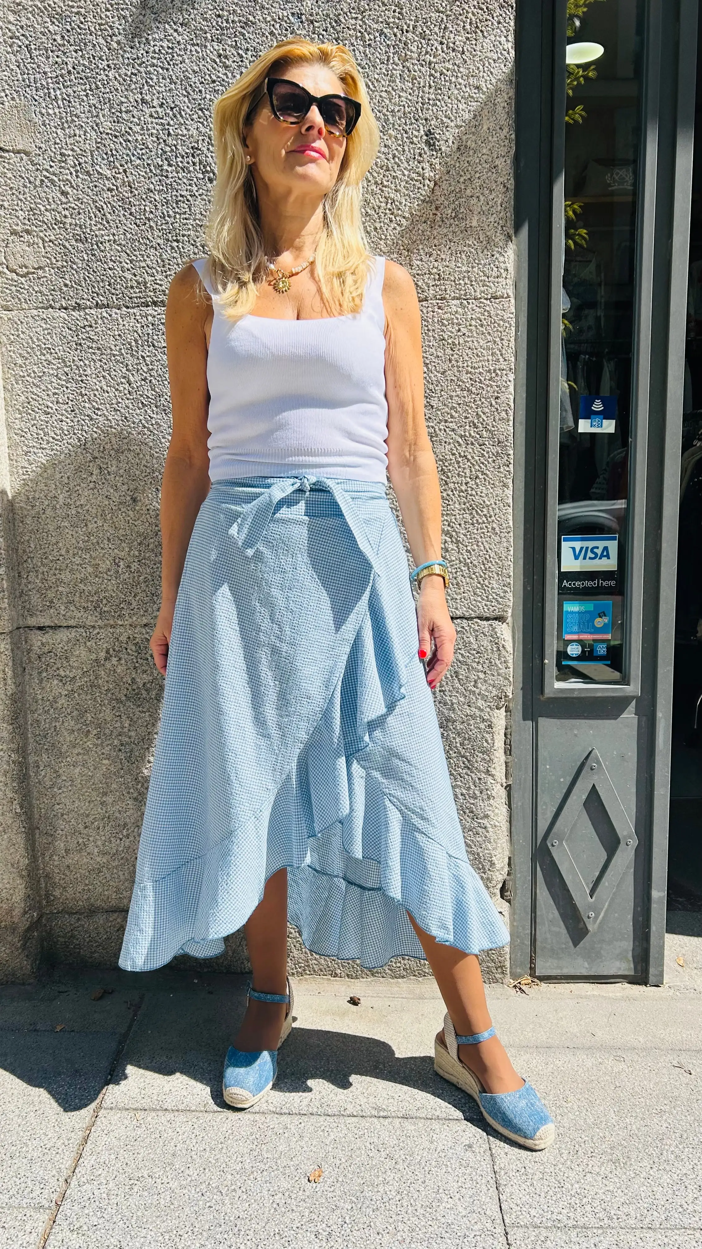 Skirt with loop - Image 2