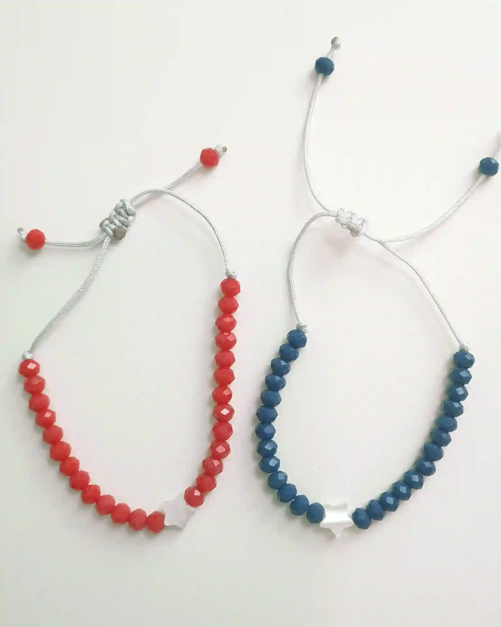 Crystal and nacar bracelet