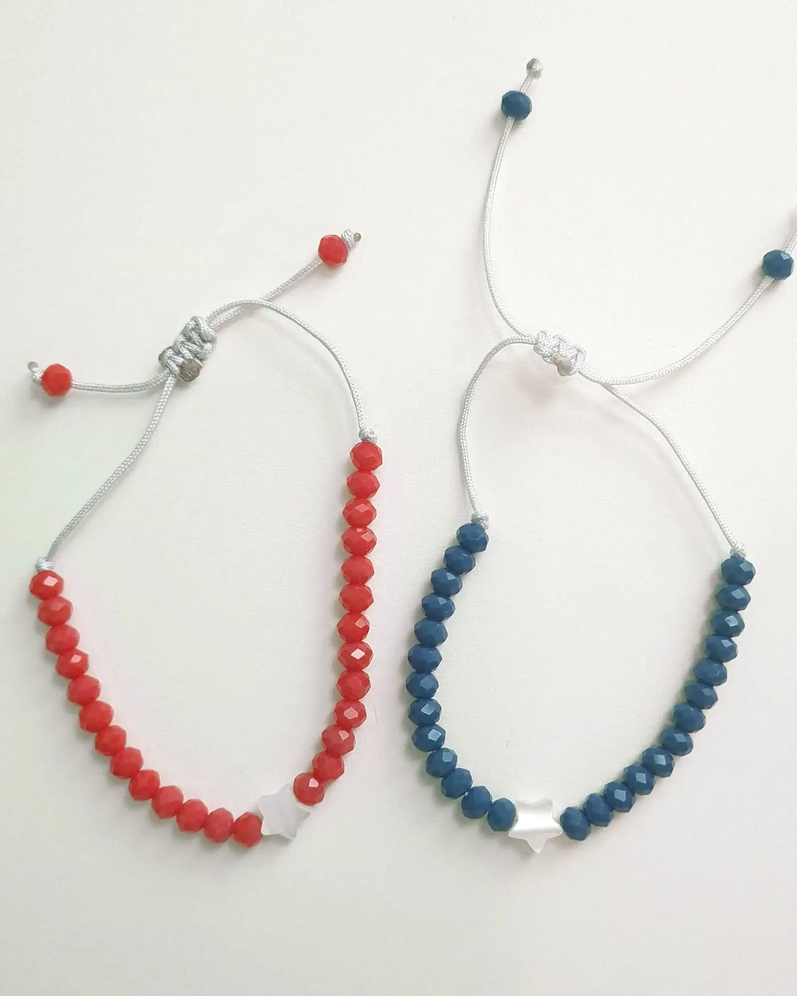 Crystal and nacar bracelet
