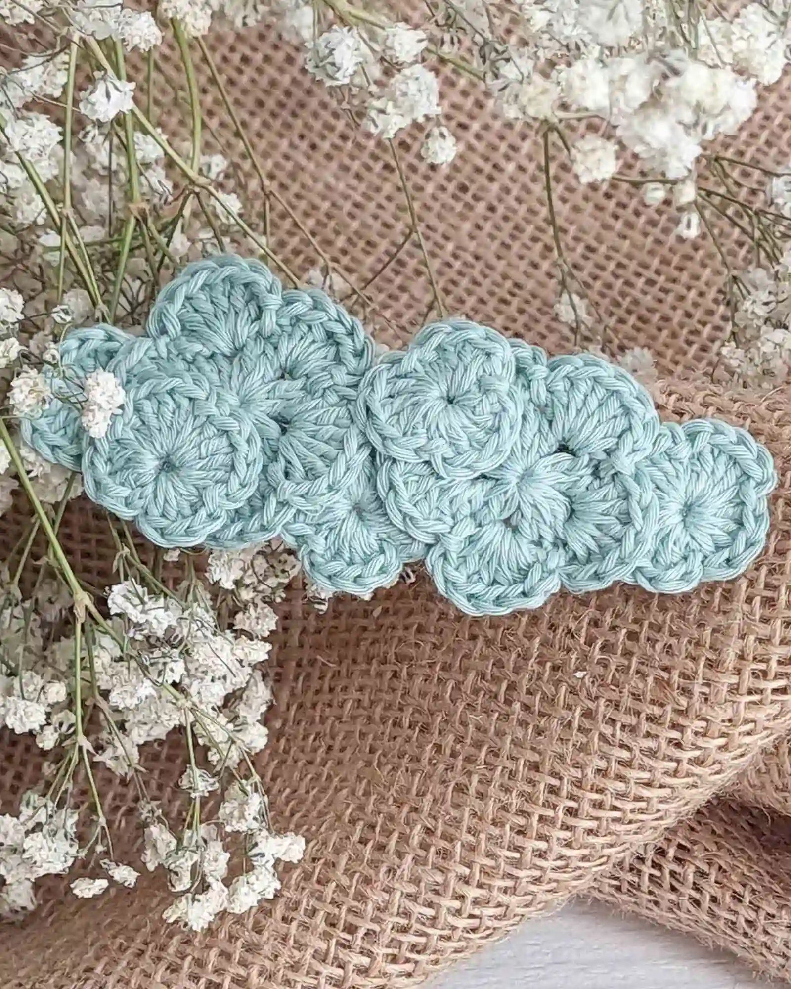 Water Green Flower Pinster